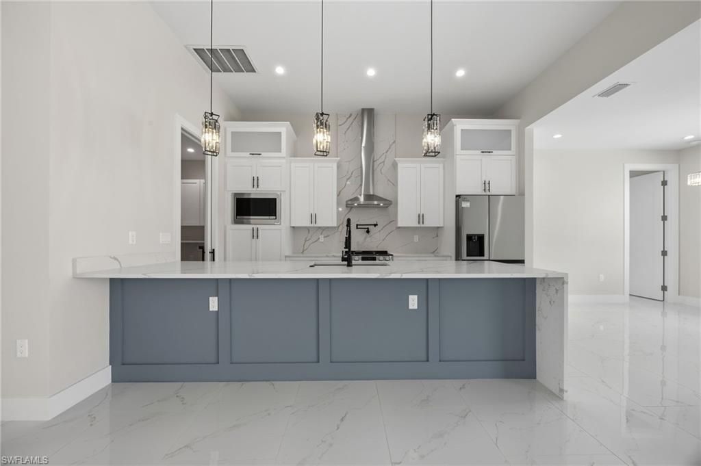 2015 NW 21st St, Cape Coral, FL 33993 Photo