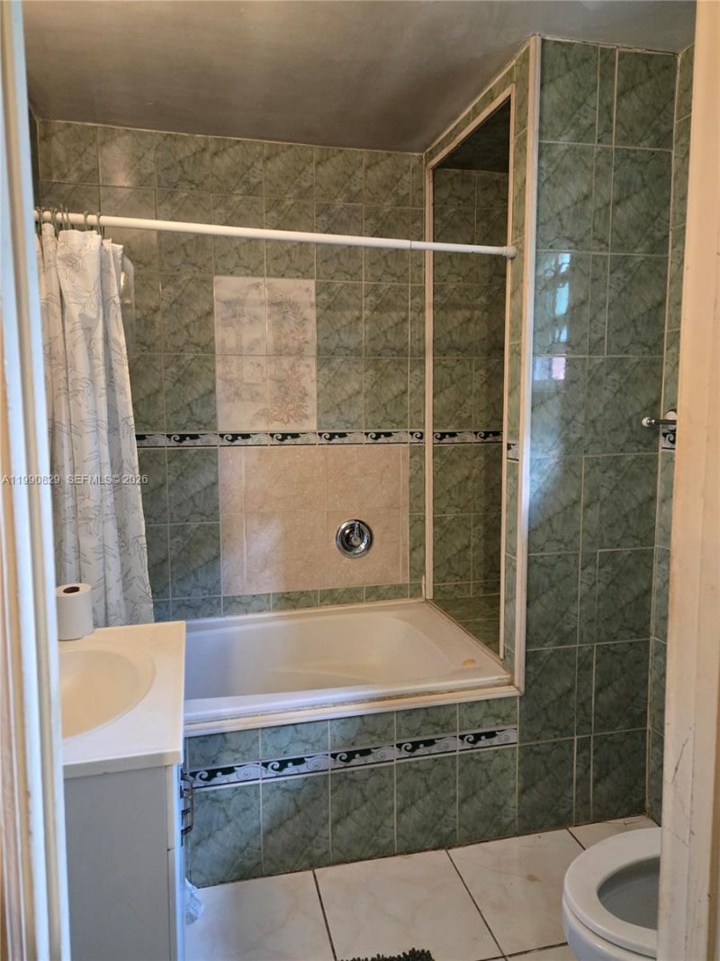 1428 NW 51st Ter , Miami, FL 33142 Photo