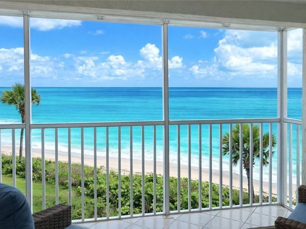 8880 N Sea Oaks Way, Unit 302, Vero Beach, FL 32963