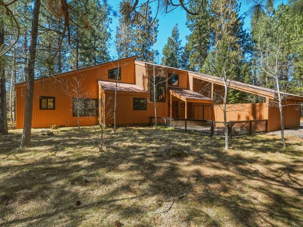 13137 Hawks Beard, Unit GH 129, Black Butte Ranch, OR 97759