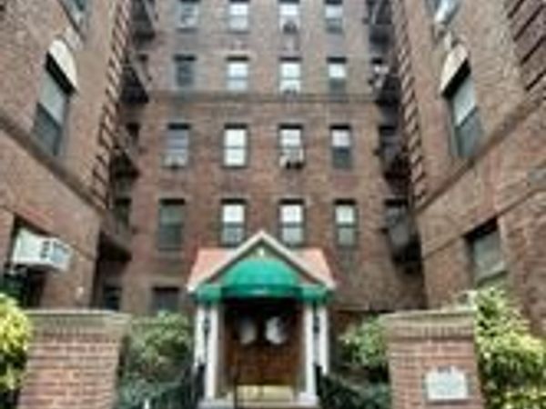 35-40 82nd Street , Unit 4C, Jackson Heights, NY 11372
