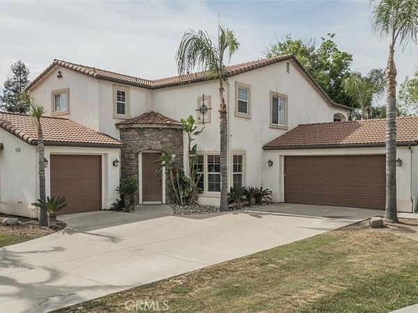 1377 Fenmore, Sanger, CA 93657