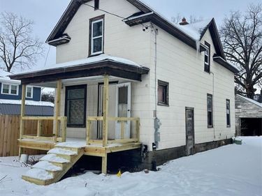 1241 Poplar Street, Flint, MI 48503