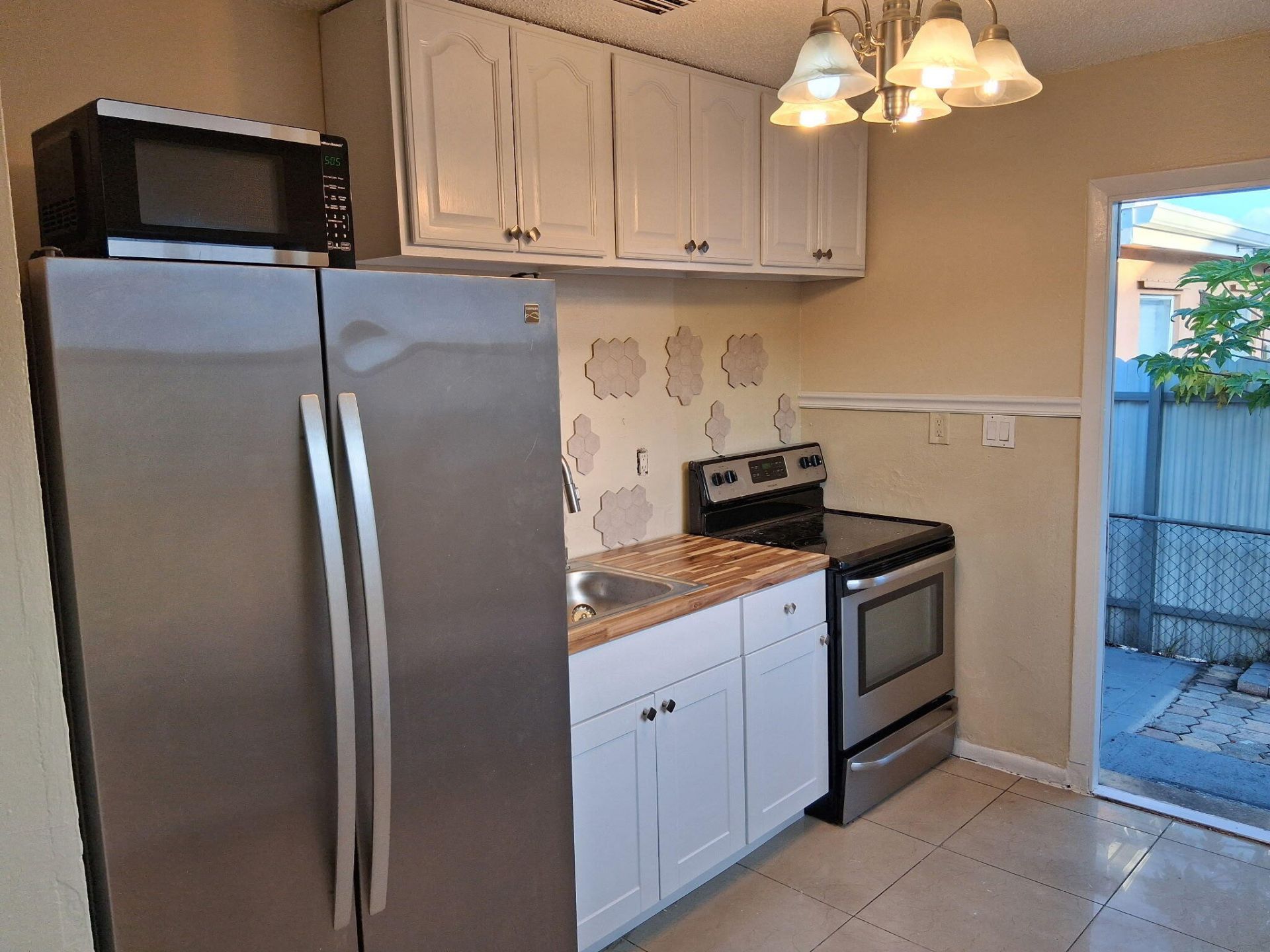 420 Fleming Avenue, Greenacres, FL 33463 Photo