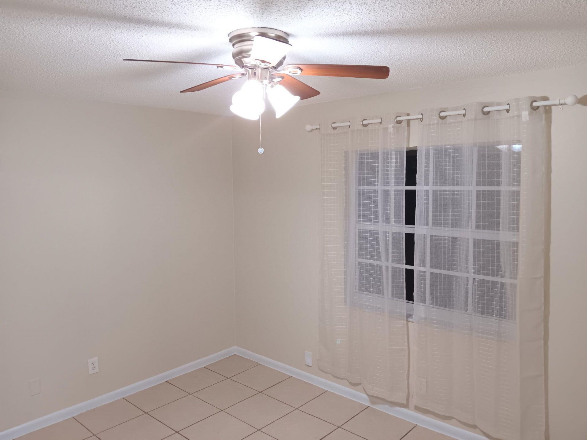 420 Fleming Avenue, Greenacres, FL 33463 Photo