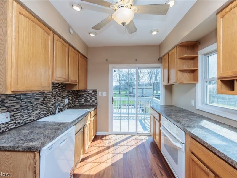 3563 W 97th Street, Cleveland, OH 44102 Photo 11