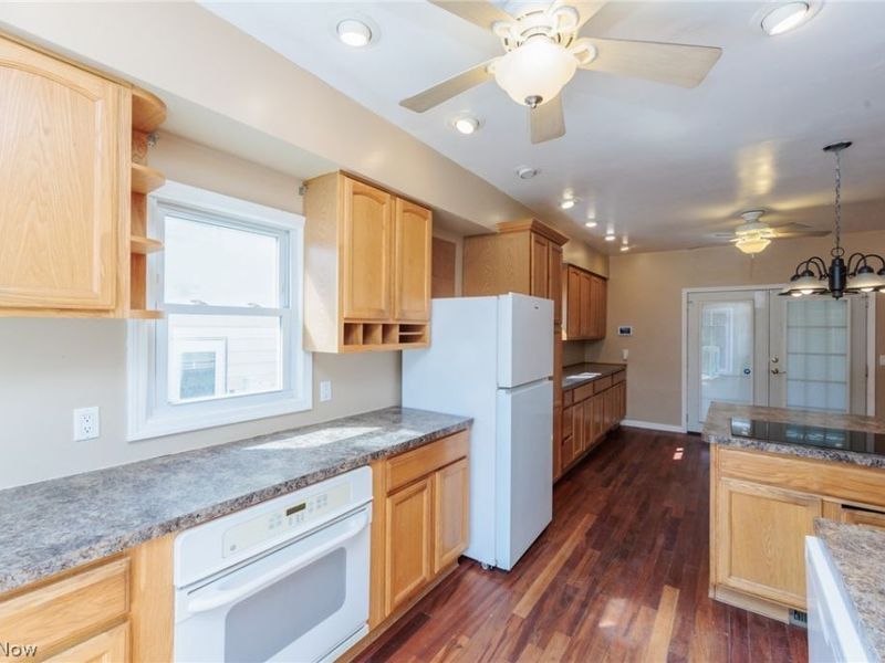 3563 W 97th Street, Cleveland, OH 44102 Photo 13