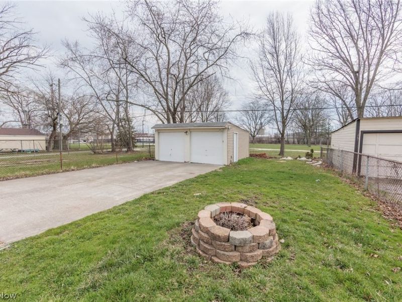 3563 W 97th Street, Cleveland, OH 44102 Photo 18