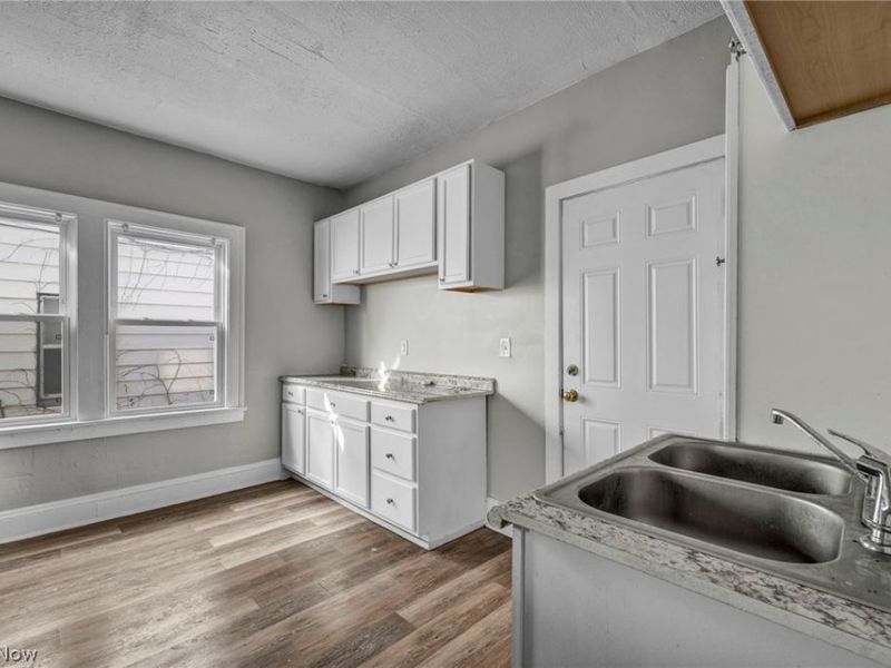 3274 E 123rd Street, Cleveland, OH 44120 Photo 14