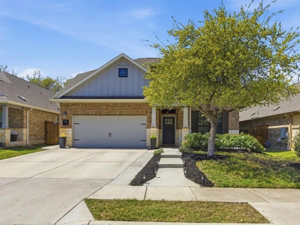 152 Rosling DR , Buda, TX 78610