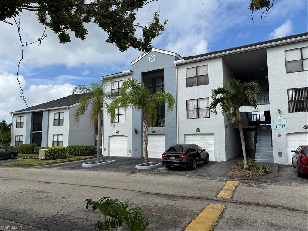 13605 Eagle Ridge Dr, Unit 1721, Fort Myers, FL 33912 Photo