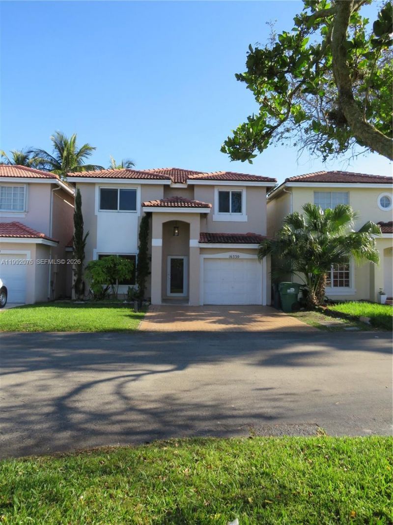 16330 SW 102nd St , Miami, FL 33196 Photo