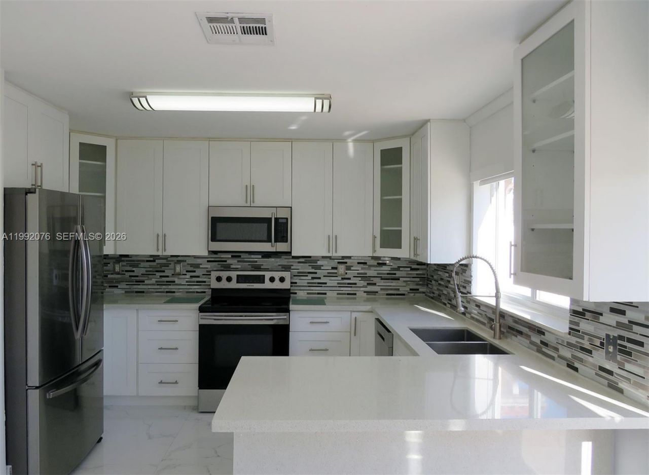 16330 SW 102nd St, Miami, FL 33196 Photo