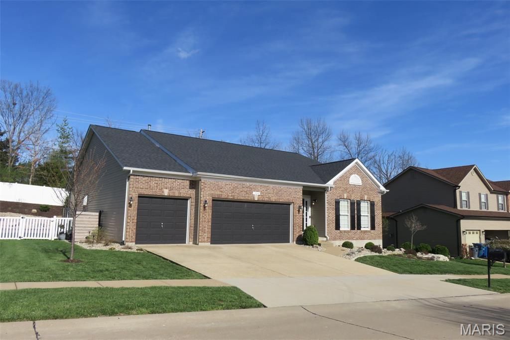 324 Bramtonn Place , Arnold, MO 63010 Main Photo