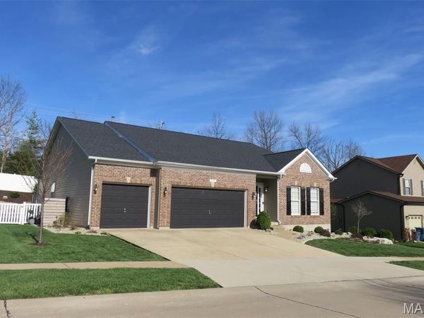 324 Bramtonn Place , Arnold, MO 63010