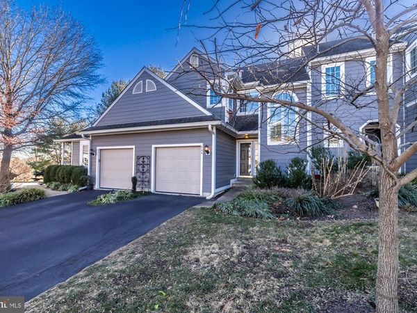 424 W VILLAGE LANE, Unit 424, CHADDS FORD, PA 19317