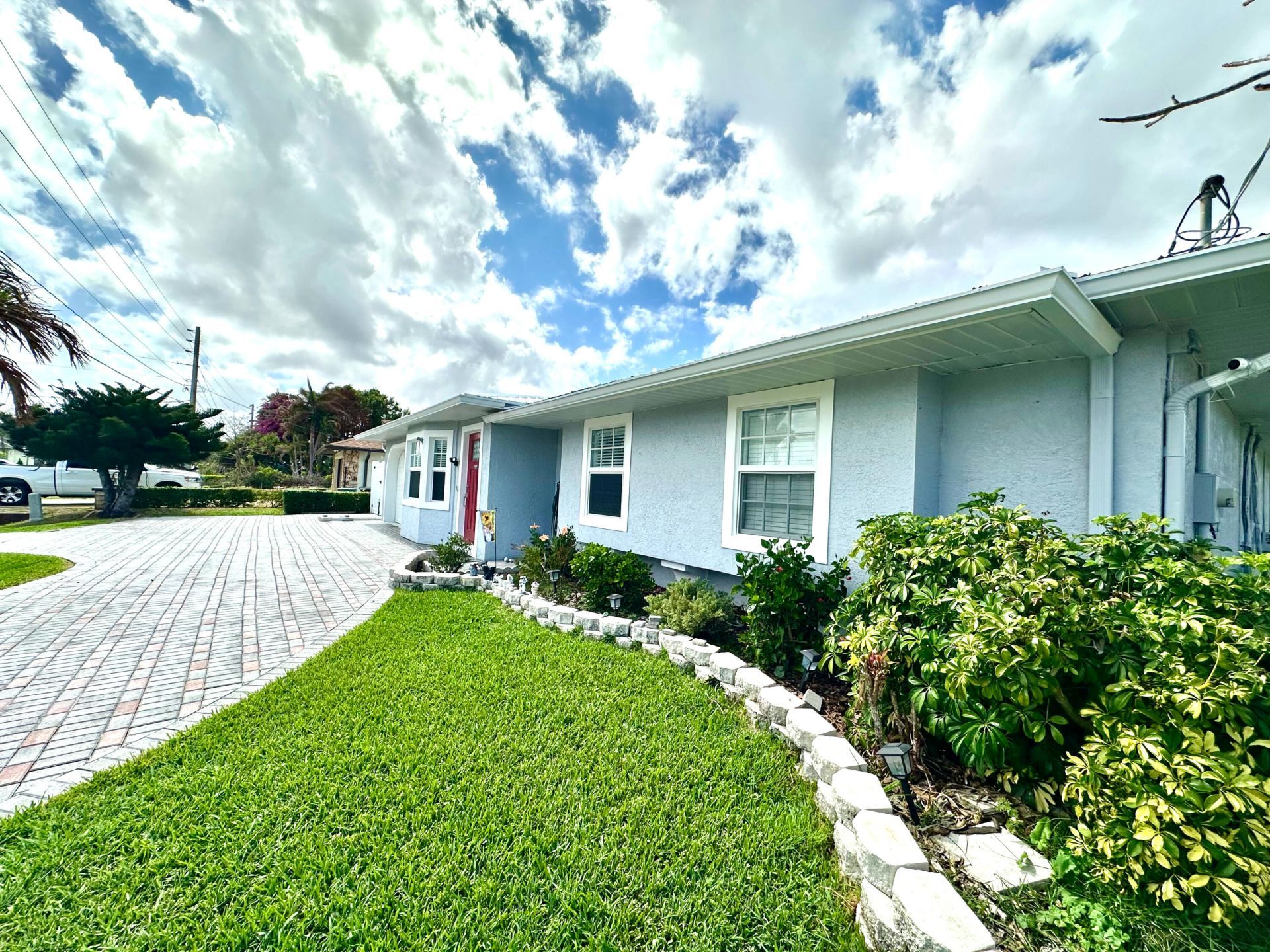 141 NE Sagamore Terrace, Port Saint Lucie, FL 34983 Photo