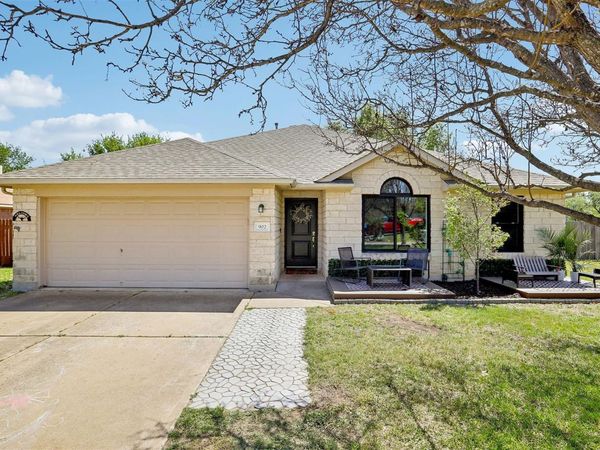 902 Ridgemont CIR , Leander, TX 78641