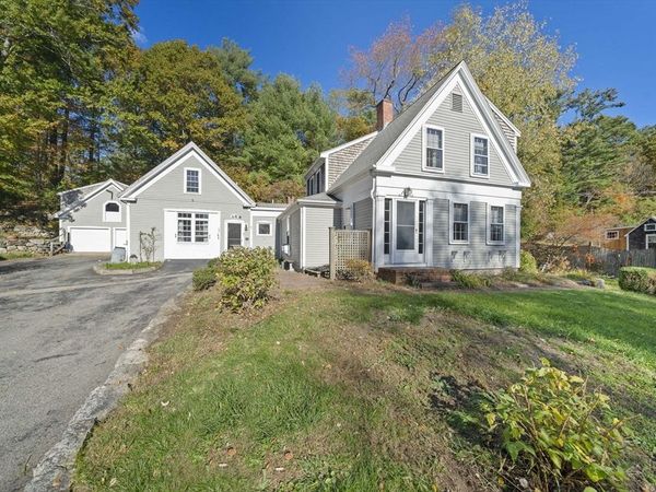 26 Church St, Norwell, MA 02061