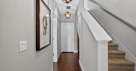 315 Creamery Ln, Sacramento, CA 95814 Photo