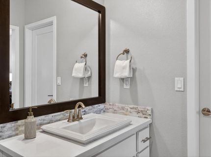 315 Creamery Ln, Sacramento, CA 95814 Photo