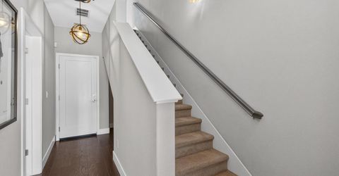 315 Creamery Ln, Sacramento, CA 95814 Photo