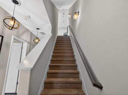 315 Creamery Ln, Sacramento, CA 95814 Photo