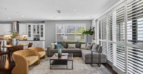 315 Creamery Ln, Sacramento, CA 95814 Photo