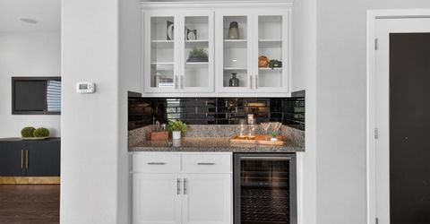 315 Creamery Ln, Sacramento, CA 95814 Photo