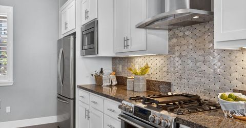 315 Creamery Ln, Sacramento, CA 95814 Photo