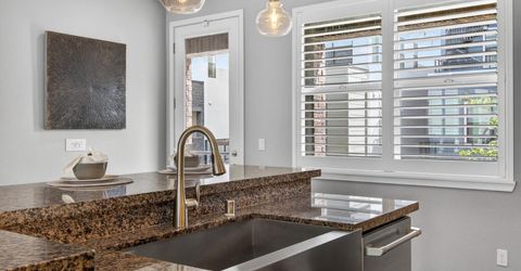 315 Creamery Ln, Sacramento, CA 95814 Photo