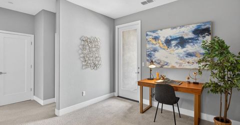 315 Creamery Ln, Sacramento, CA 95814 Photo