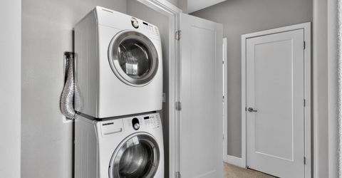 315 Creamery Ln, Sacramento, CA 95814 Photo