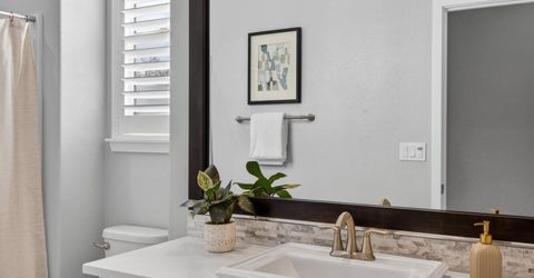 315 Creamery Ln, Sacramento, CA 95814 Photo