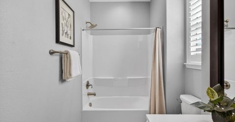 315 Creamery Ln, Sacramento, CA 95814 Photo