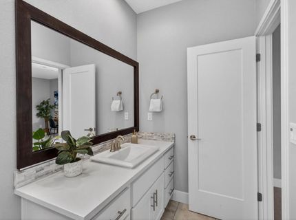 315 Creamery Ln, Sacramento, CA 95814 Photo