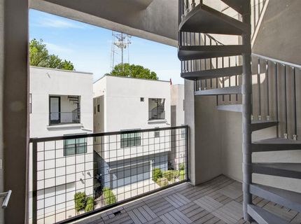 315 Creamery Ln, Sacramento, CA 95814 Photo