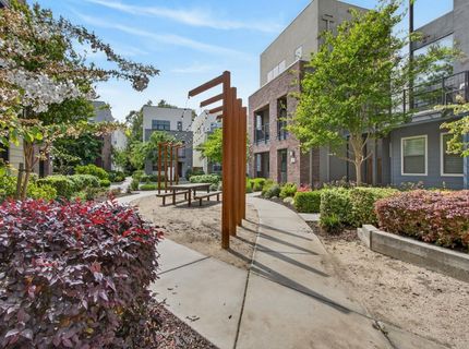 315 Creamery Ln, Sacramento, CA 95814 Photo