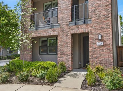 315 Creamery Ln, Sacramento, CA 95814 Photo