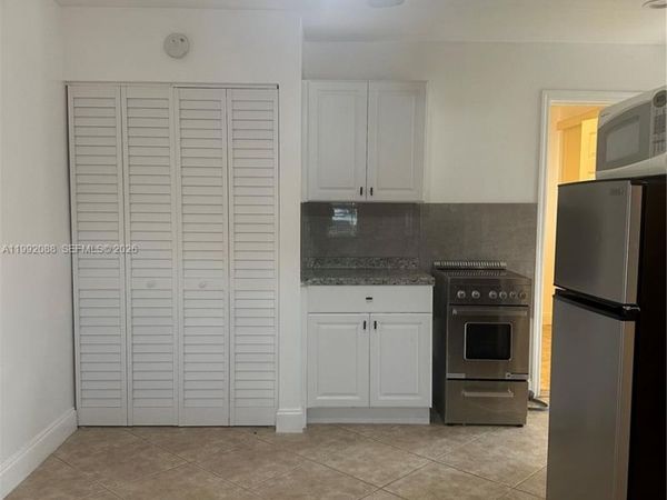 Pompano Beach, FL 33064