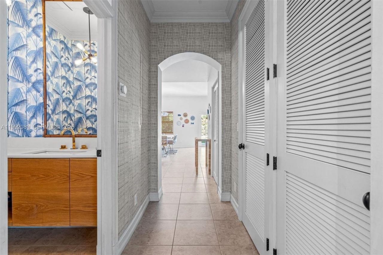 375 Plymouth Rd , West Palm Beach, FL 33405 Photo