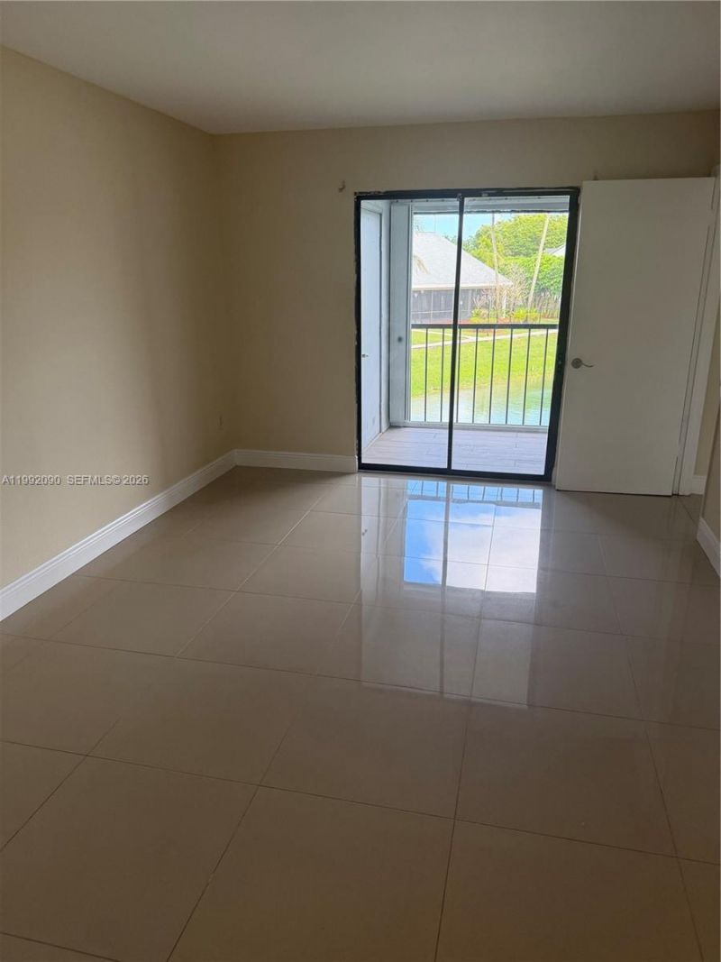 1211 S Independence Dr, Unit 1211-D, Homestead, FL 33034 Photo