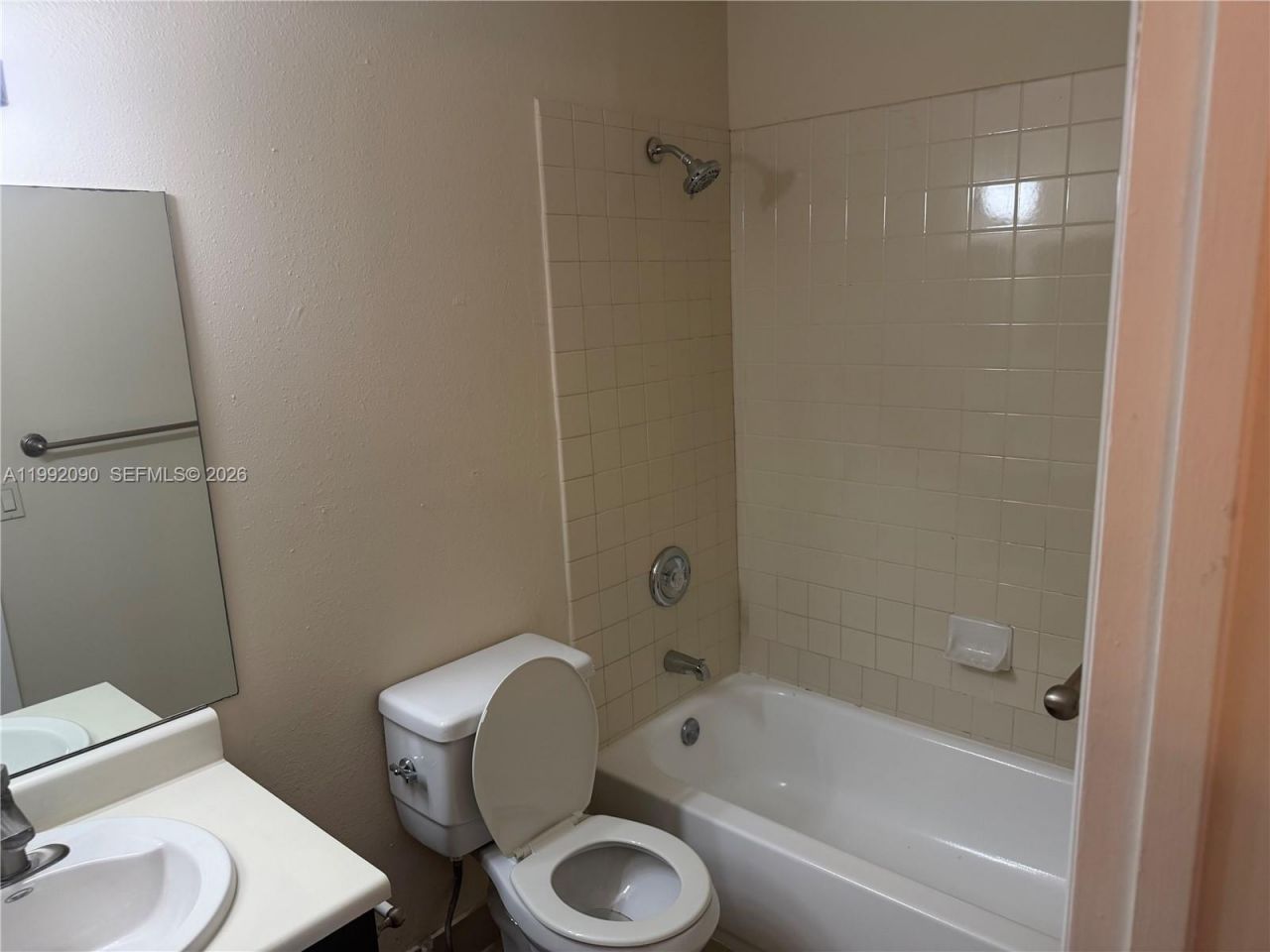 1211 S Independence Dr, Unit 1211-D, Homestead, FL 33034 Photo