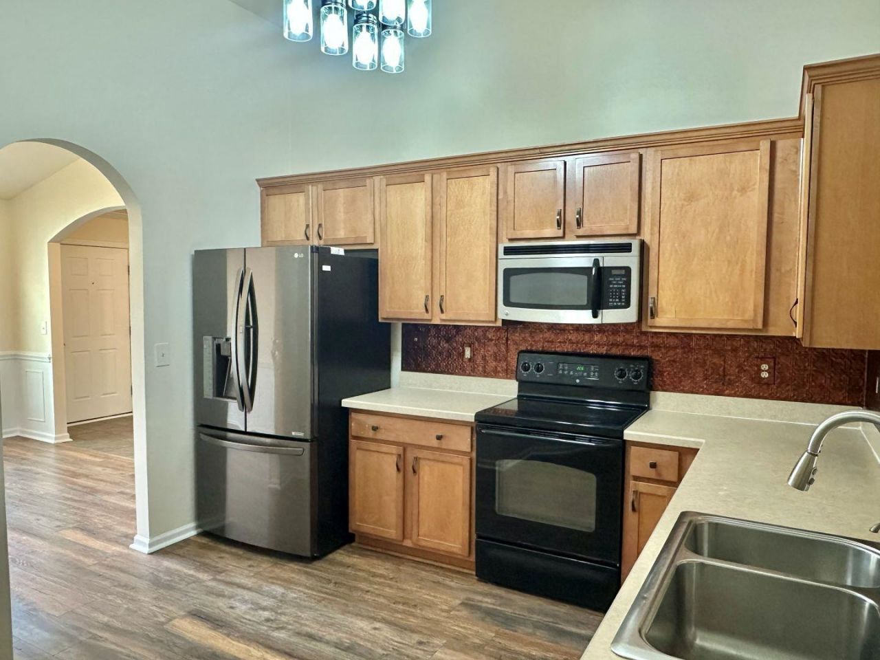 1616 Langley Dr. Photo 11