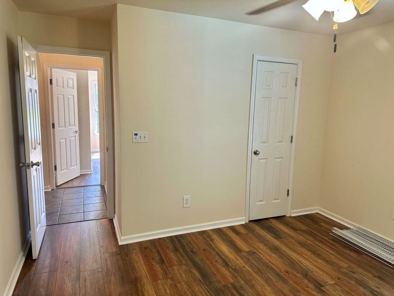 1616 Langley Dr. Photo 16