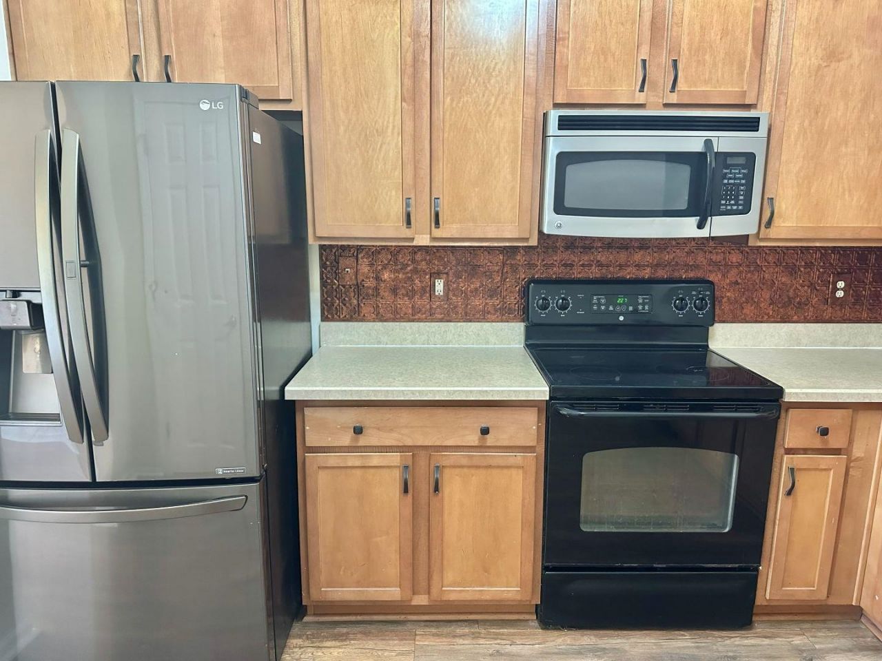 1616 Langley Dr. Photo 17