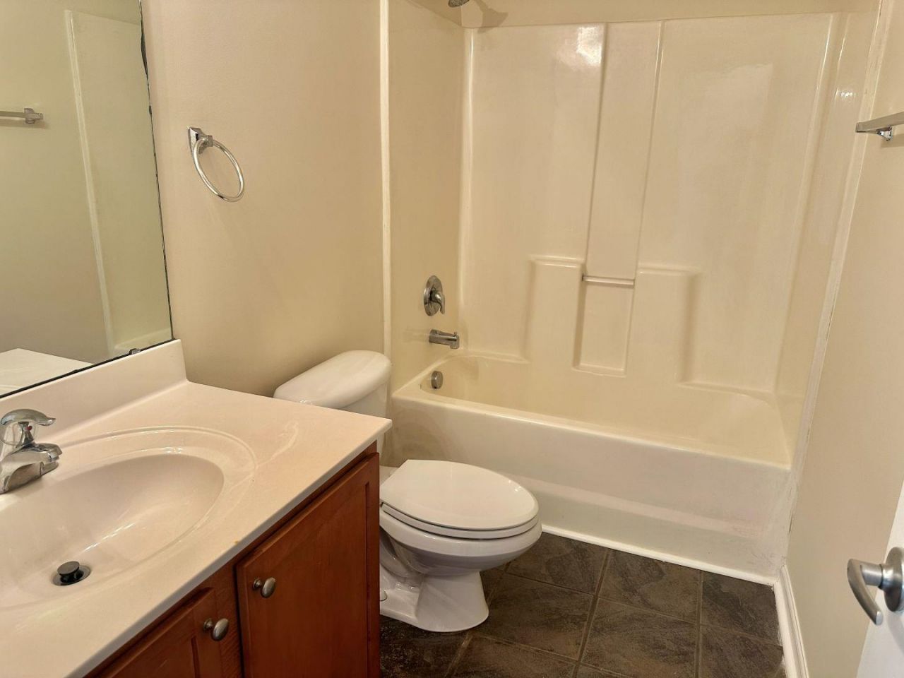 1616 Langley Dr. Photo 19