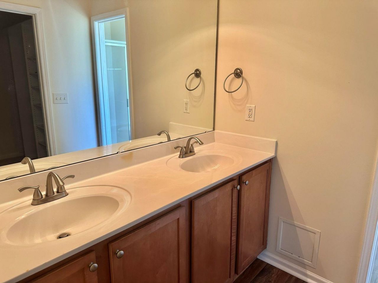 1616 Langley Dr. Photo 23