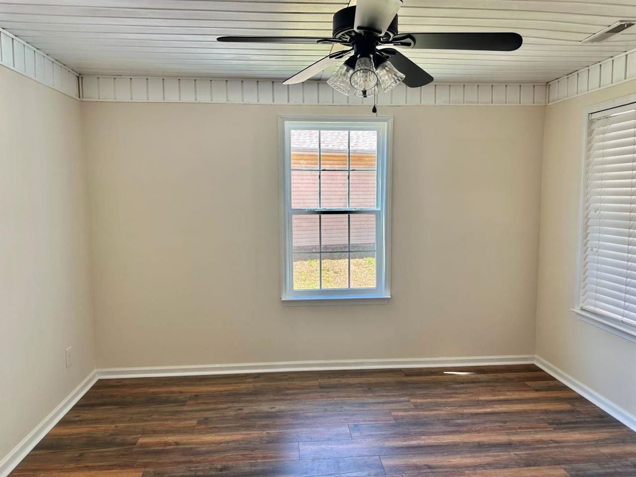 1616 Langley Dr. Photo 34