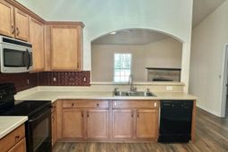 1616 Langley Dr. photo 4